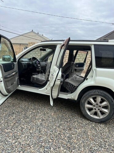 Nissan Xterra 2005, 179,000 km - 4.0 l - Gəncə