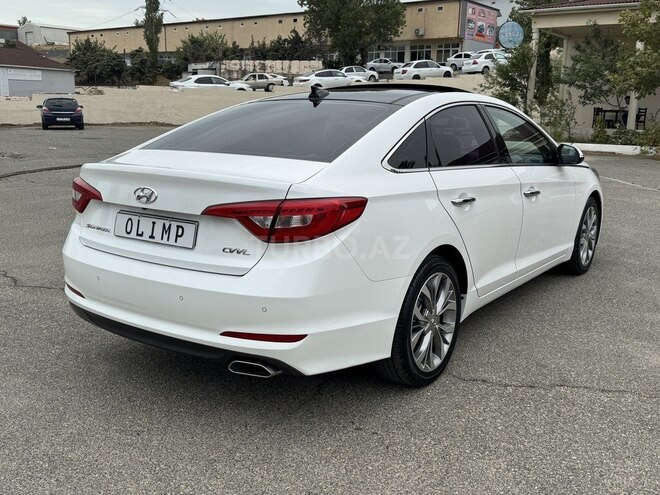 Hyundai Sonata-6