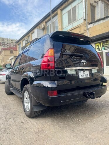 Toyota Land Cruiser Prado-4