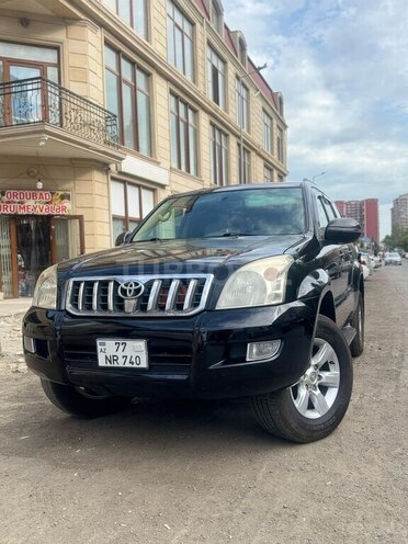 Toyota Land Cruiser Prado-1