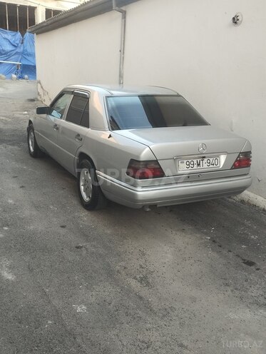 Mercedes E 220 1994, 624,000 km - 2.2 л - Bakı