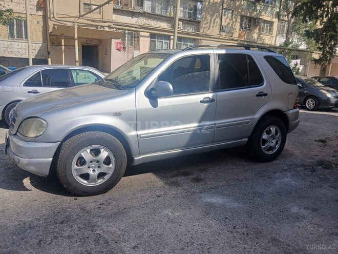 Mercedes ML 320 4MATIC 2000, 357,000 km - 3.2 л - Bakı