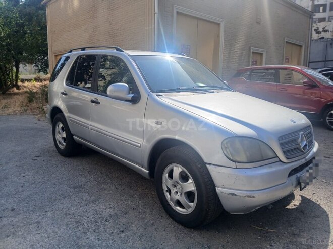 Mercedes ML 320 4MATIC 2000, 357,000 km - 3.2 л - Bakı