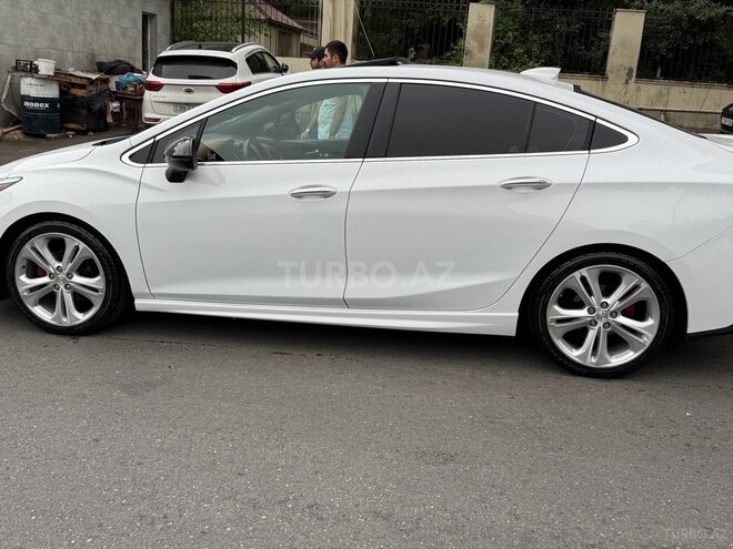 Chevrolet Cruze-3