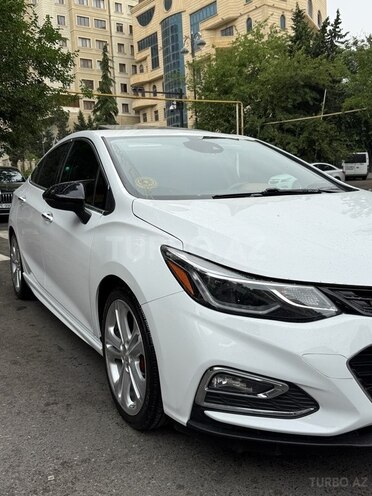 Chevrolet Cruze-11