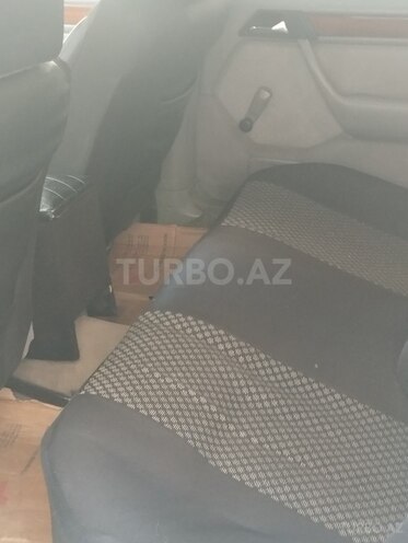 Mercedes E 220 1994, 624,000 km - 2.2 л - Bakı