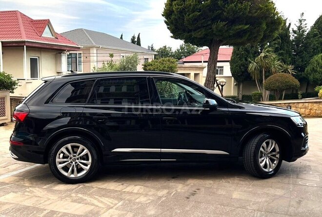 Audi Q7 2021, 71,000 km - 2.0 л - Bakı