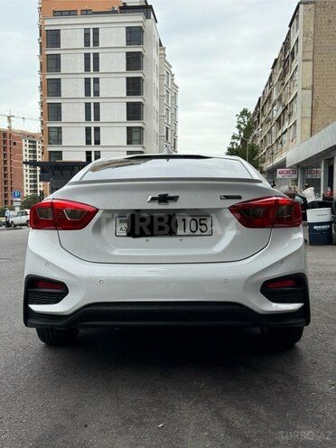 Chevrolet Cruze-2