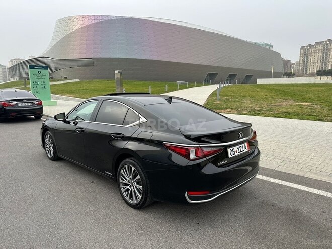 Lexus ES 300h 2022, 66,000 km - 2.5 l - Bakı