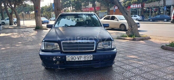 Mercedes C 220-1