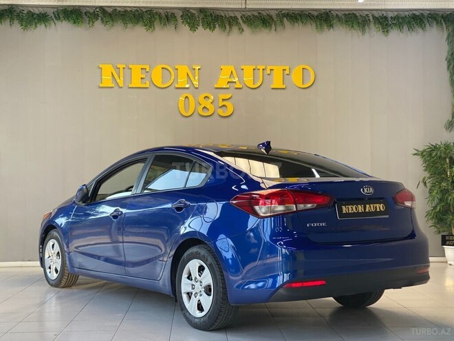 Kia Cerato-6