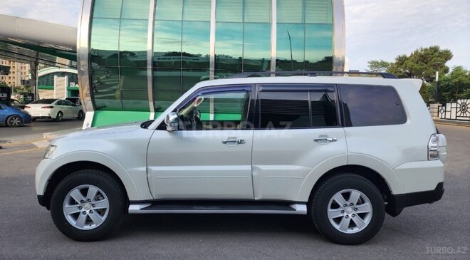 Mitsubishi Pajero 2008, 200,000 km - 3.0 l - Bakı