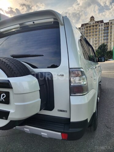 Mitsubishi Pajero 2008, 200,000 km - 3.0 l - Bakı