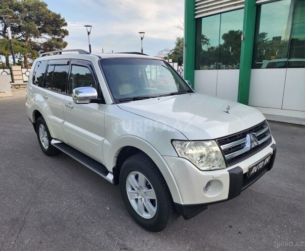 Mitsubishi Pajero 2008, 200,000 km - 3.0 l - Bakı