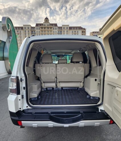 Mitsubishi Pajero 2008, 200,000 km - 3.0 l - Bakı