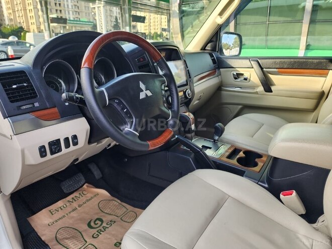 Mitsubishi Pajero 2008, 200,000 km - 3.0 l - Bakı