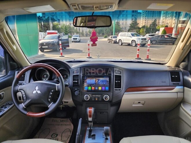Mitsubishi Pajero 2008, 200,000 km - 3.0 l - Bakı