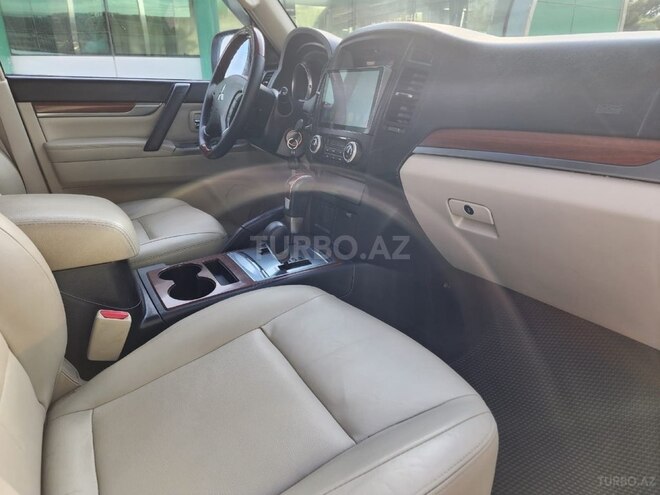 Mitsubishi Pajero 2008, 200,000 km - 3.0 l - Bakı