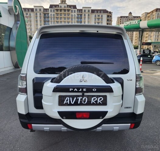 Mitsubishi Pajero 2008, 200,000 km - 3.0 l - Bakı