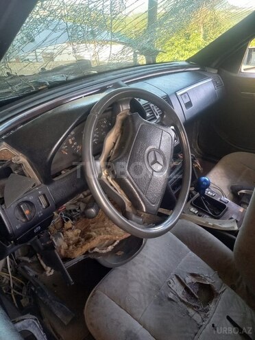 Mercedes C 180-3