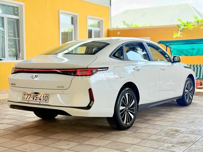 Changan Qiyuan A05 2025, 0 km - 1.5 л - Tovuz