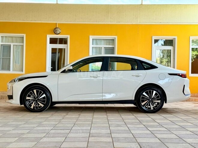 Changan Qiyuan A05 2025, 0 km - 1.5 л - Tovuz