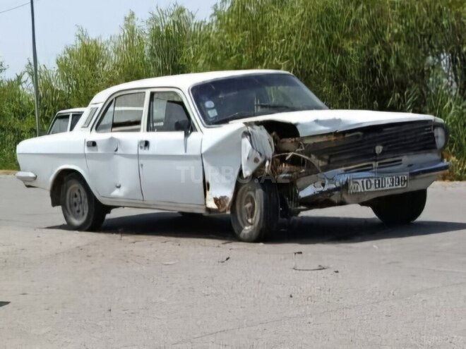 GAZ 24 1986, 100,000 km - 2.5 л - Salyan