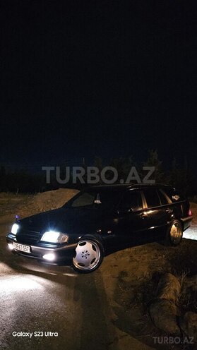 Mercedes C 200 2000, 277,000 km - 2.0 l - Bakı
