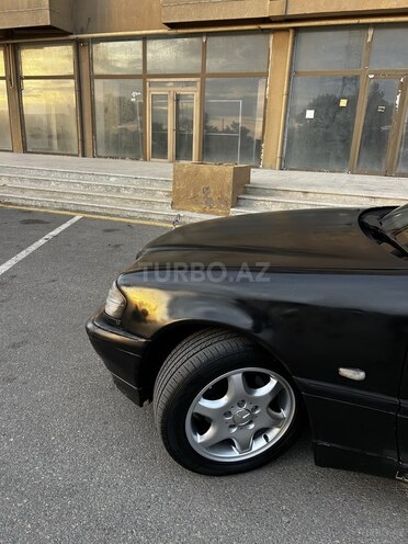 Mercedes C 180 1997, 250,000 km - 1.8 л - Bakı