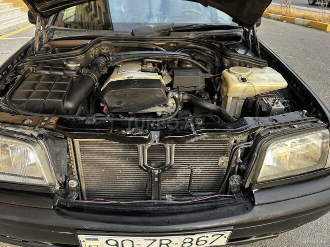 Mercedes C 180 1997, 250,000 km - 1.8 л - Bakı