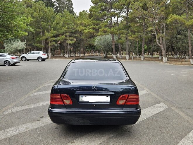 Mercedes E 200 1997, 295,000 km - 2.0 l - Sumqayıt