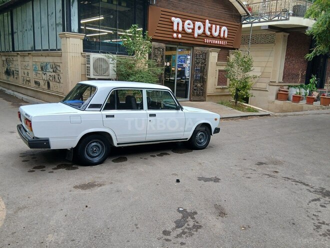 LADA (VAZ) 2107 2005, 256,000 km - 1.6 l - Bakı