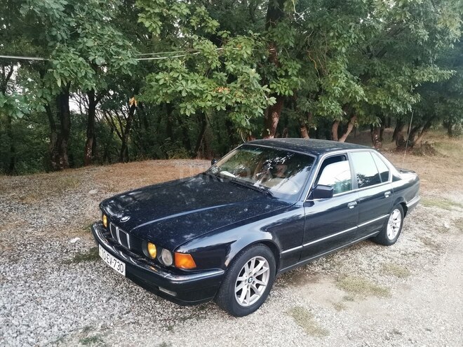 BMW 730 1993, 233,000 km - 3.0 l - Bakı