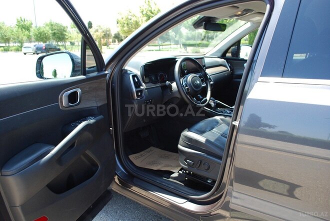 Kia Sorento-16