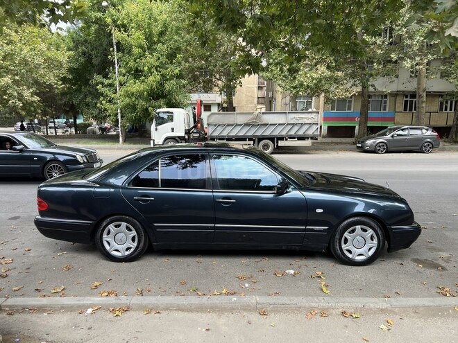Mercedes E 200 1997, 472,000 km - 2.0 l - Mingəçevir