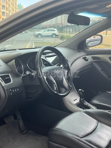 Hyundai Avante 2014, 180,000 km - 1.6 л - Sumqayıt