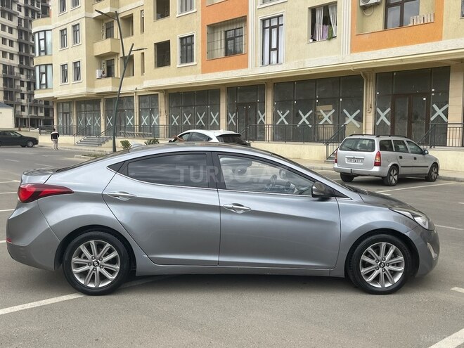 Hyundai Avante 2014, 180,000 km - 1.6 л - Sumqayıt