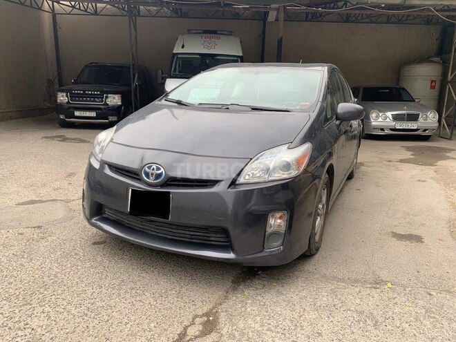 Toyota Prius 2009, 300,000 km - 1.8 l - Bakı