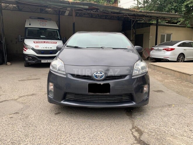 Toyota Prius 2009, 300,000 km - 1.8 l - Bakı