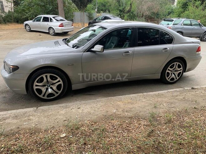 BMW 745 2002, 300,000 km - 4.4 l - Bakı