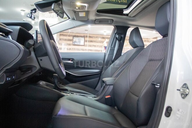 Toyota Corolla 2024, 8,900 km - 1.8 l - Bakı