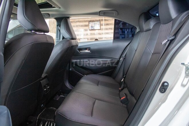 Toyota Corolla 2024, 8,900 km - 1.8 l - Bakı