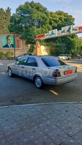 Mercedes C 180 1995, 318,000 km - 1.8 л - Qazax