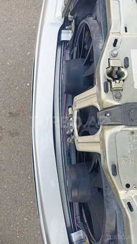 Mercedes C 180 1995, 318,000 km - 1.8 л - Qazax
