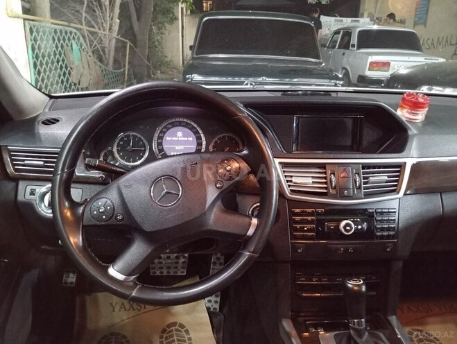 Mercedes E 220 d 2009, 242,000 km - 2.1 l - Bakı