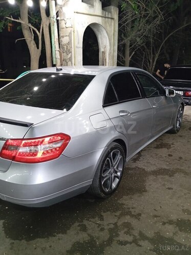 Mercedes E 220 d 2009, 242,000 km - 2.1 l - Bakı
