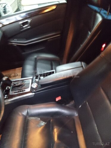 Mercedes E 220 d 2009, 242,000 km - 2.1 l - Bakı