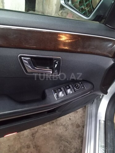 Mercedes E 220 d 2009, 242,000 km - 2.1 l - Bakı