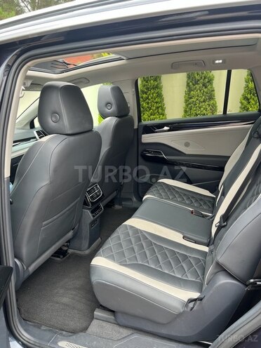 Volkswagen ID.6 Crozz-10