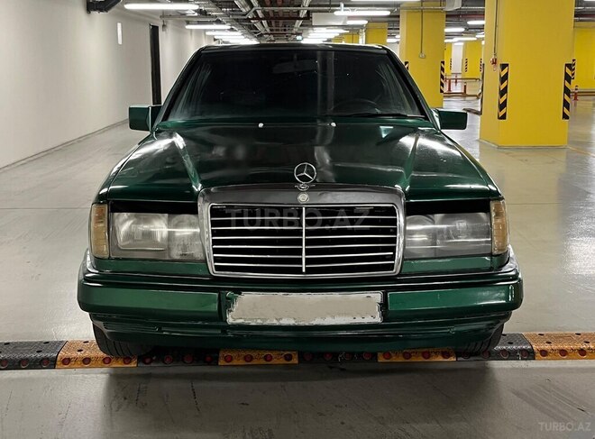 Mercedes E 200 d 1989, 456,000 km - 2.0 l - Gəncə